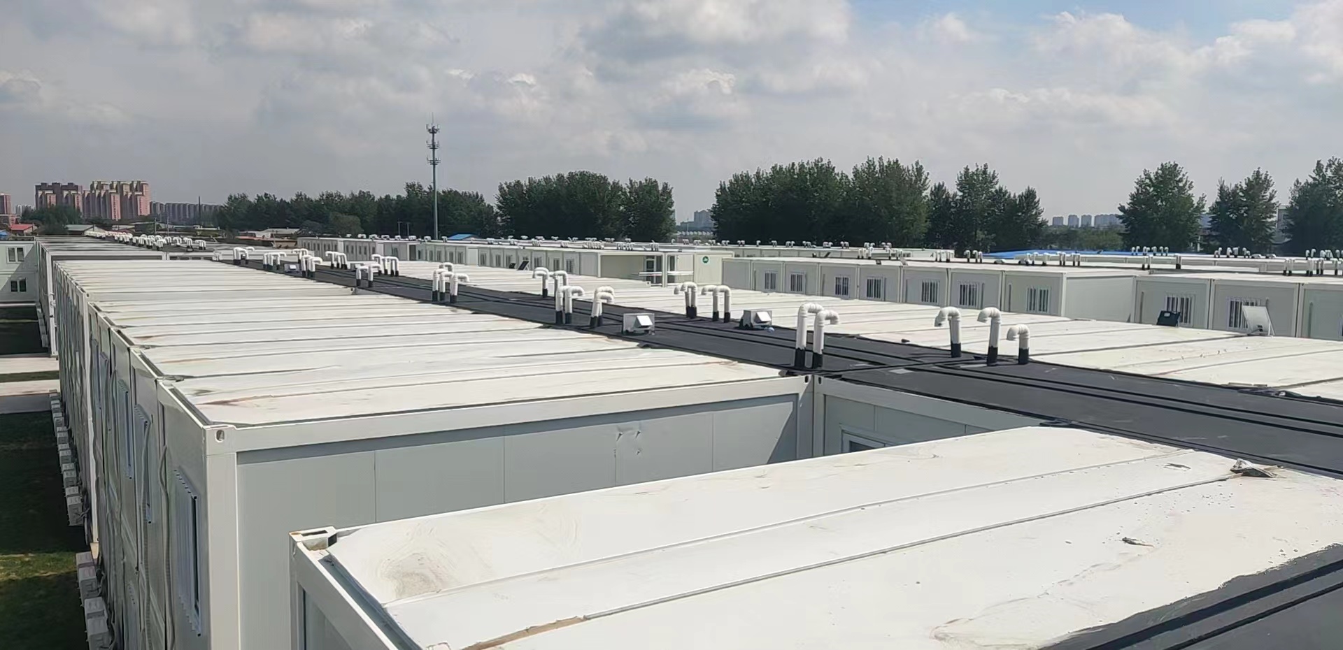 眾志成城，共同抗疫！廣恒防水馳援遼陽方艙醫(yī)院項(xiàng)目。